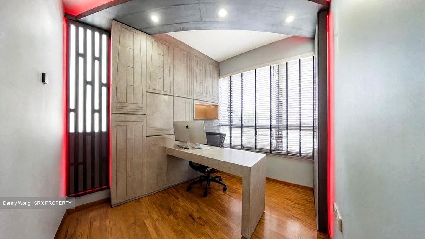 Vue 8 Residence (D18), Condominium #608624891